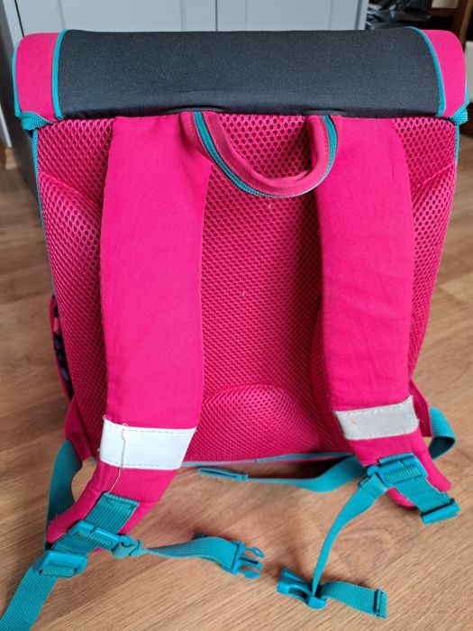 Раница за първи клас