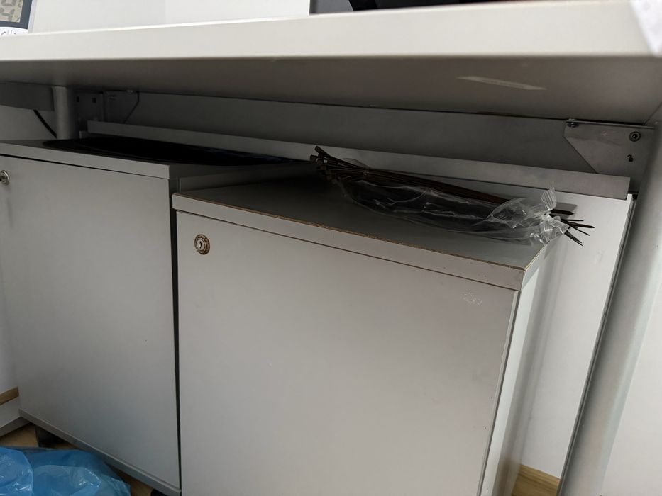 birou green forest + noptiera cu cheie