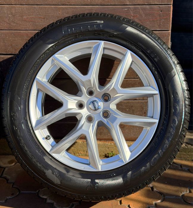 Jante OE Volvo XC60 XC90 235/60/18 Iarnă Dot 2021 Pirelli
