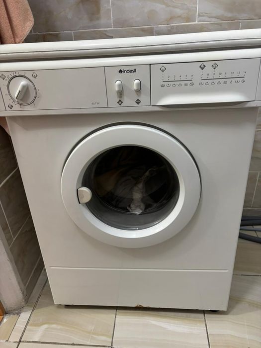 Продам стиральную машину