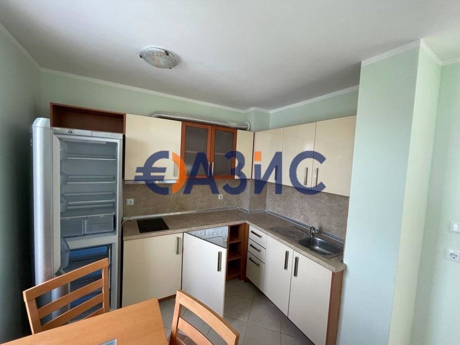 Продава се Тристаен апартамент в с. Равда, Област Бургас - 197 кв.м за 1066 €/кв.м - Снимка #11
