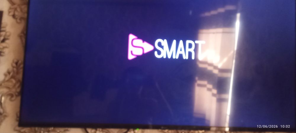 43talik smart televizor sotiladi