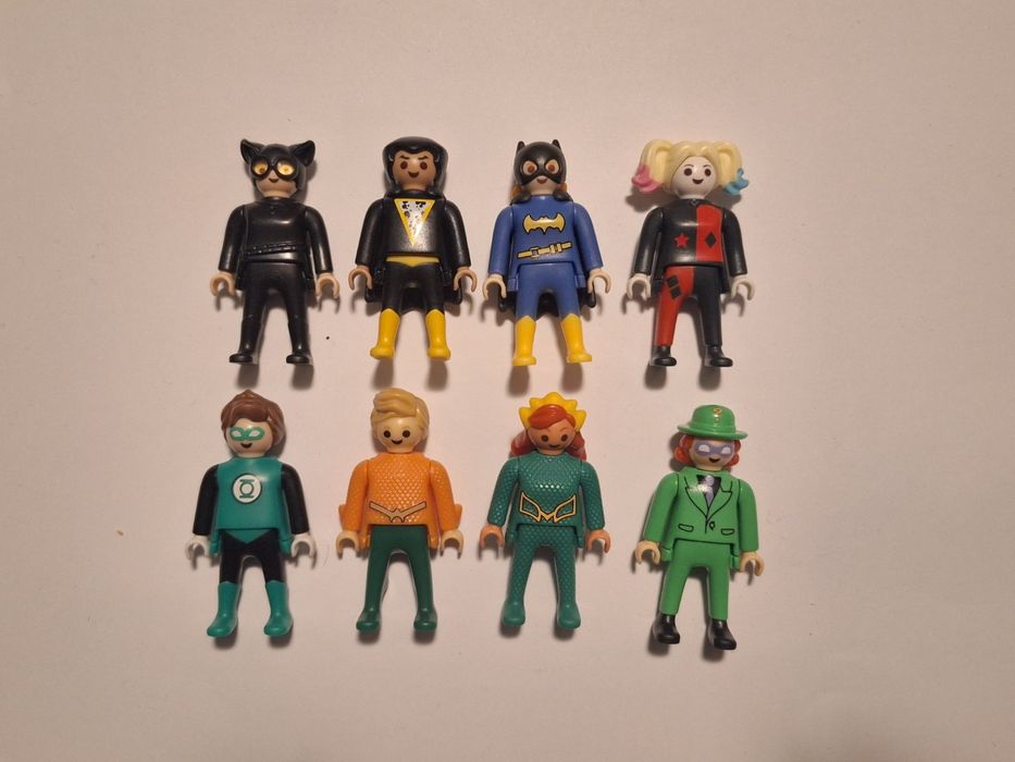 Kinder Surprise DC playmobil