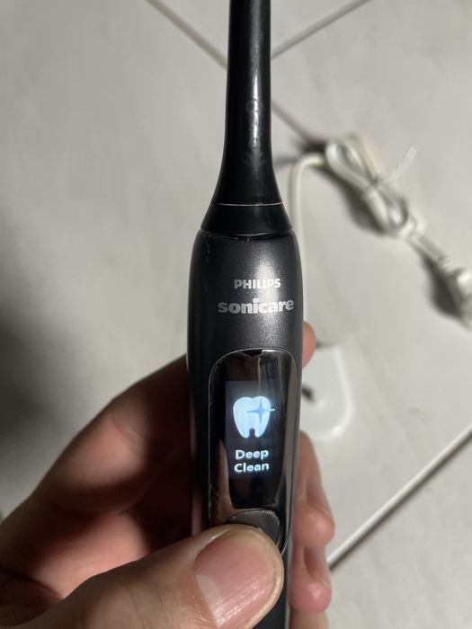 Periuta de dinti philips sonicare hx379bg