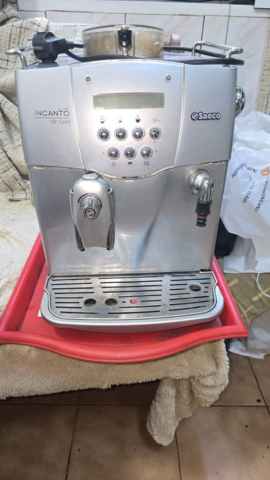 Saeco Incanto de luxe pentru piese