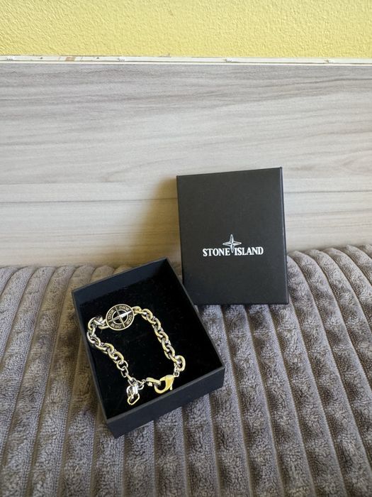 Гривна Stone Island