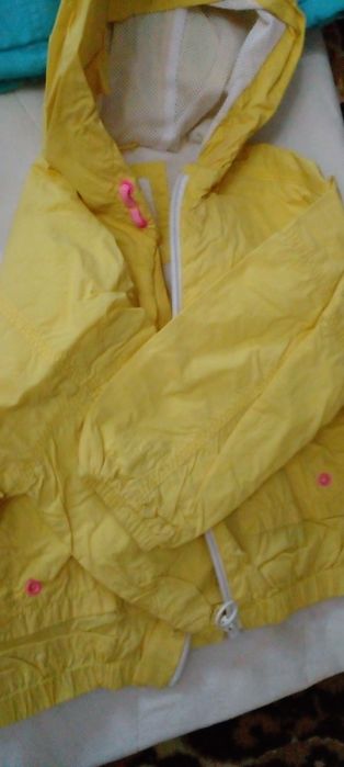Куртки на 2-3 года на девочку и мальчика