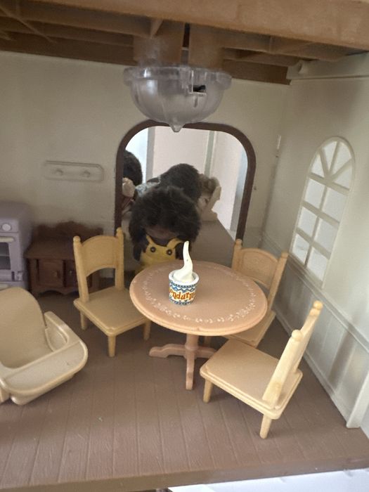 Дом Сильвиани семья