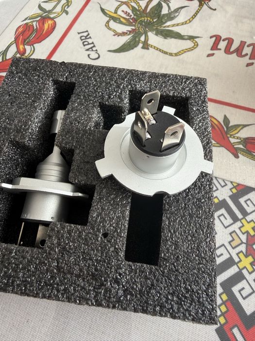 Лед крушки AILEO H4-6000K