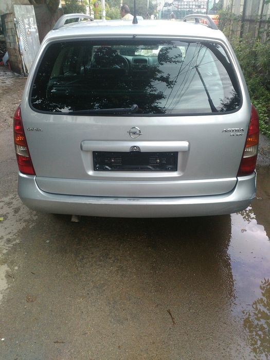 Опел Астра комби на части 2.0 дизел 82коня 99година