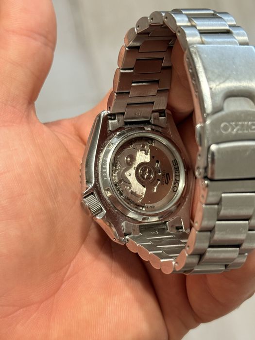 Часовник SEIKO 5 SRPL83K1