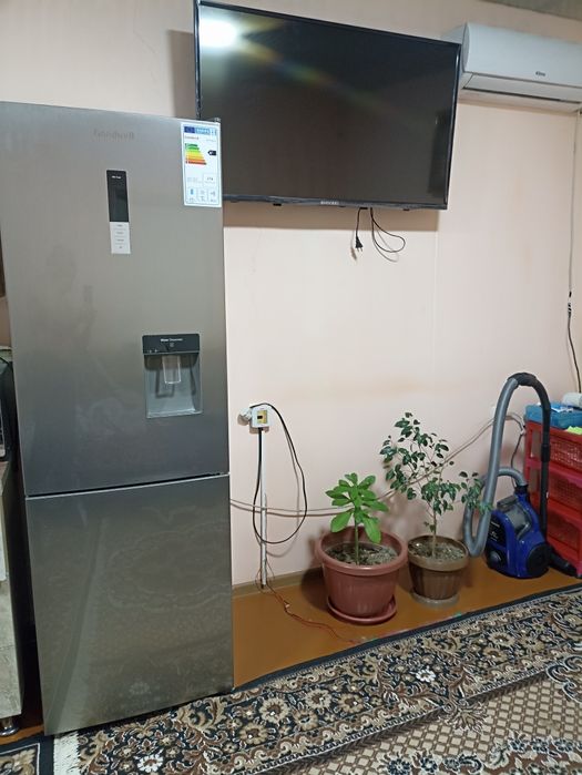 Продаётся дом со стороны Ташкента в начале г.Чирчика