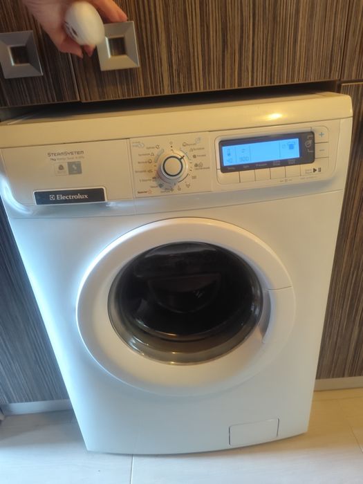Пералня Електролукс