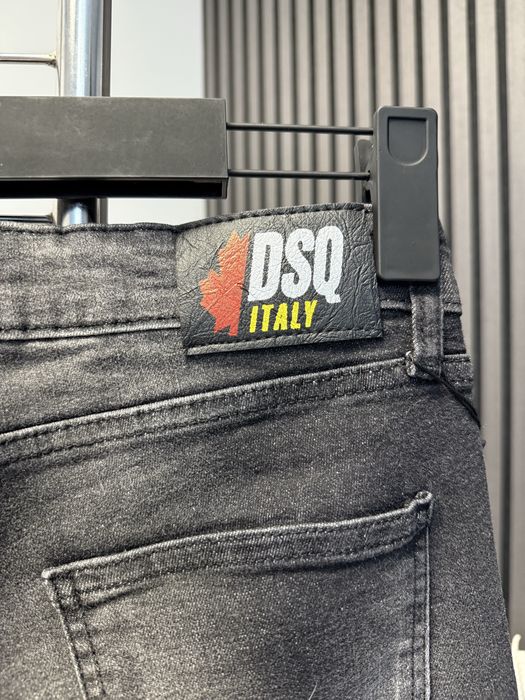 Blugi dama DSQUARED2, Calitate premium