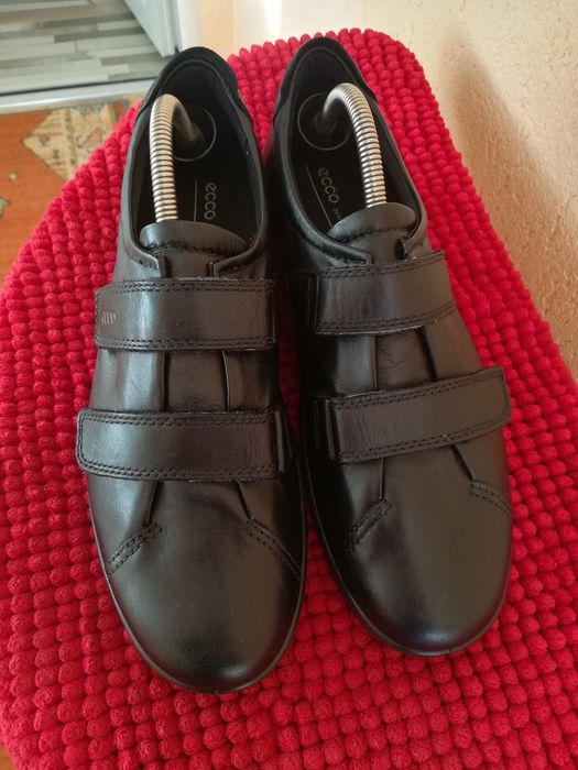 Pantofi noi Ecco nr 42 piele unisex