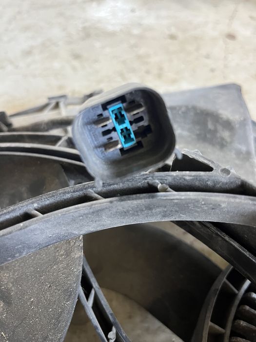 Electroventilator termocupla bmw seria 3 e90 e91 e92 e93 320 330 325