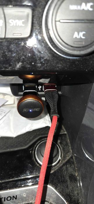 Carlinkit Mini Ultra 3 – безжичен CarPlay и Android Auto адаптер