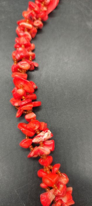 Бусы коралл крашенный