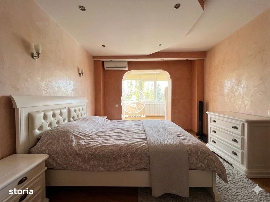 Apartament spectaculos, bloc tip vilă, Târgu Cucu
