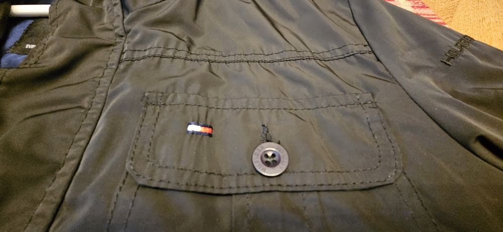 Jacheta primavara Tommy Hilfiger - masura M / ca noua