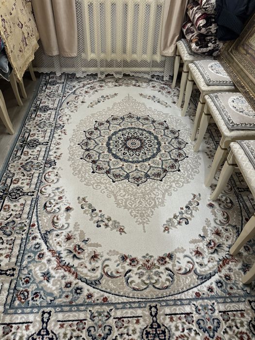 Продаются ковры в хорошем состоянии