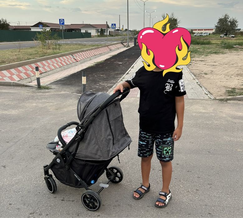 Спочно продам коляску