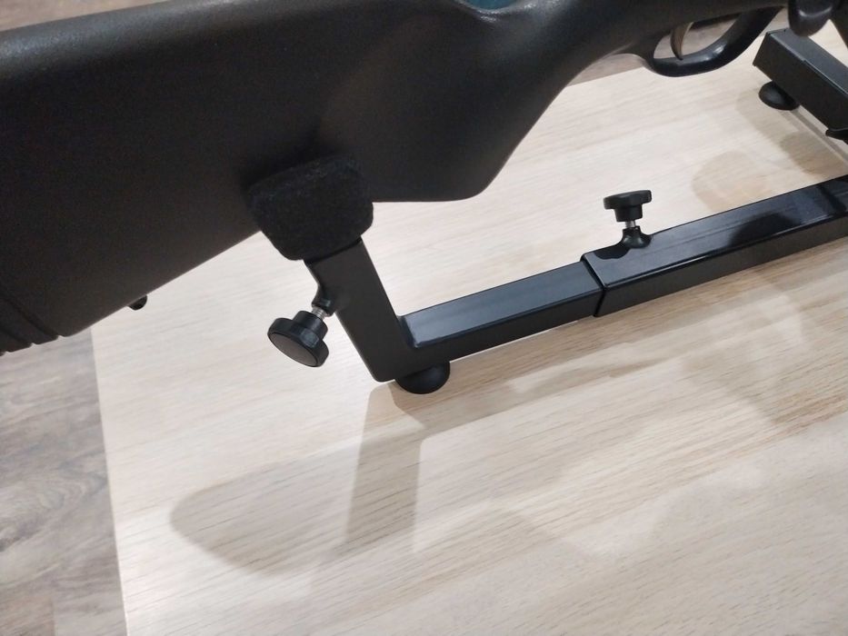 Станок / стойка за прострелка