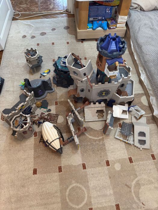 Marele castel playmobile