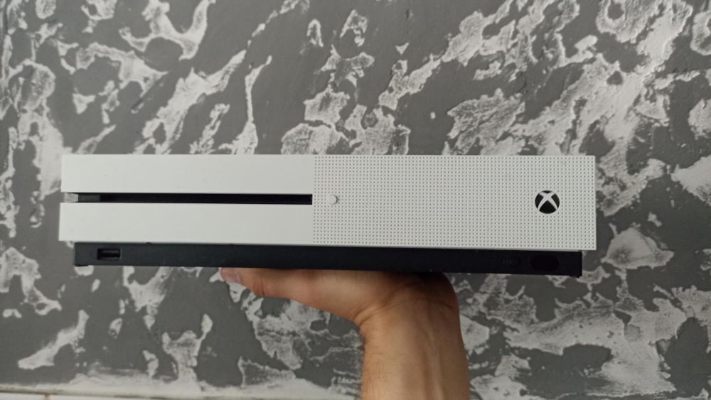 Xbox One S в идеале