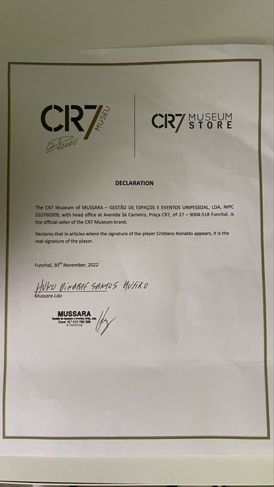 Minge semnata de CR7
