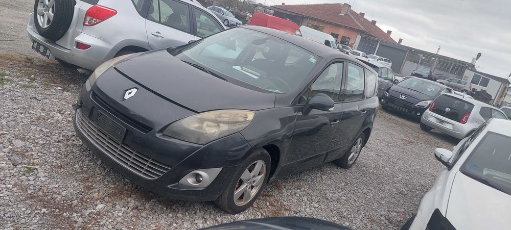 Renault Scenic 1,5 dci , Рено Сценик на части!
Юни 2011