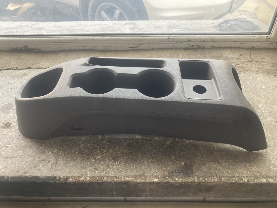 Подстаканник, подлокотник