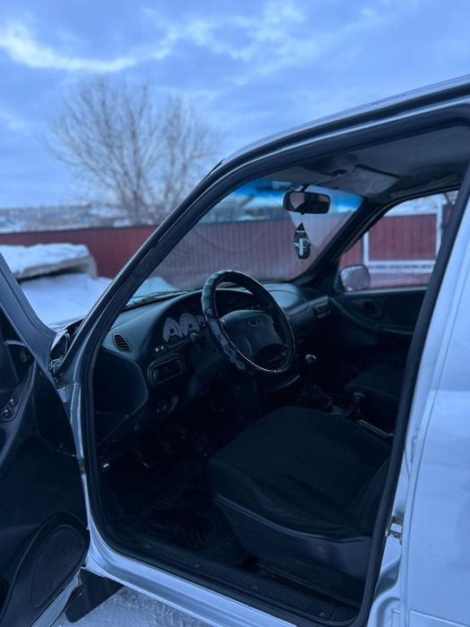 Продам Ниву 2006