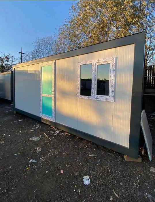 Vând containere modulare