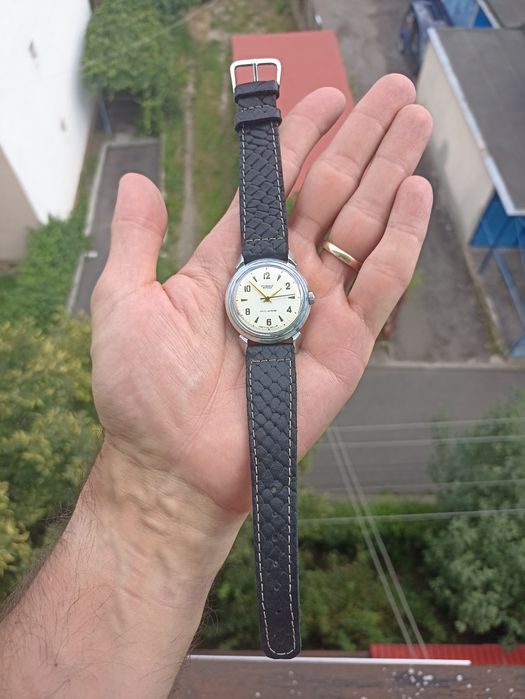 Ceas automatic Rodina