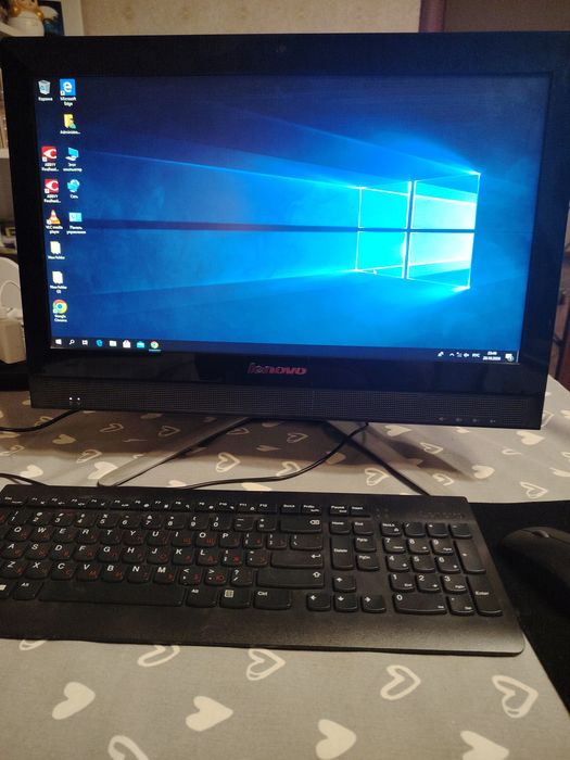 Продам моноблок Lenovo