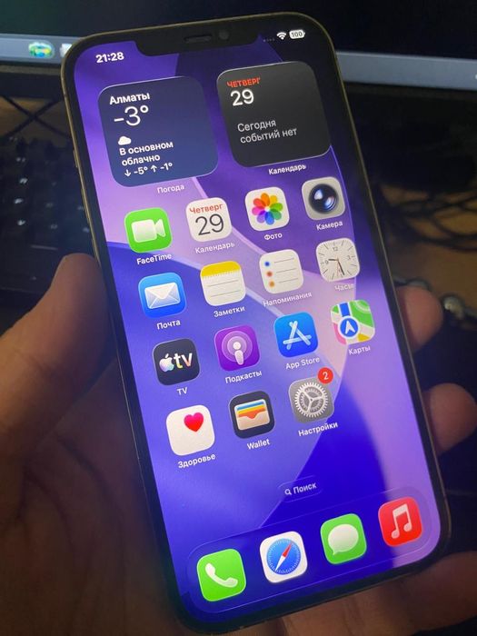 Продам IPhone 12 pro max в хорошем состоянии