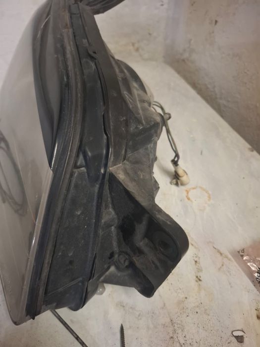 Продам фары субару ВН