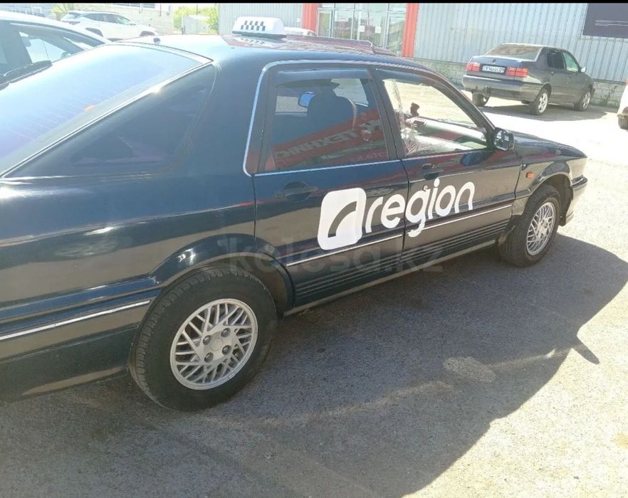 Митсубиси галант