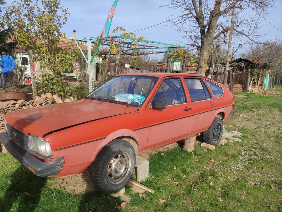 Фолксваген Пасат 1