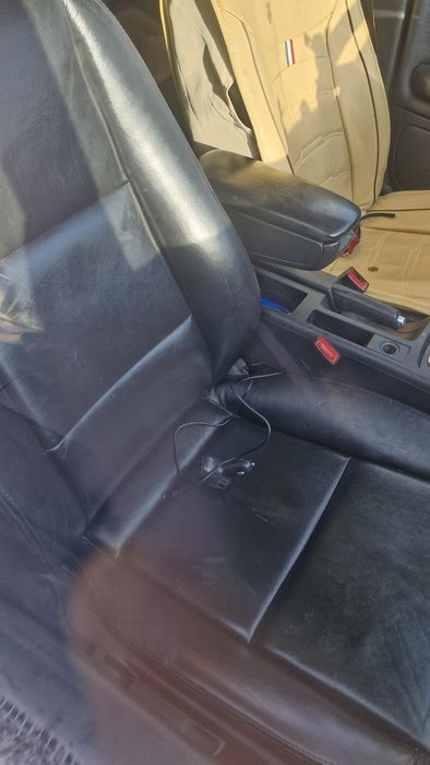 Vând schimb audi a4 b6