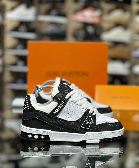 Adidasi Lv track, trainer full box