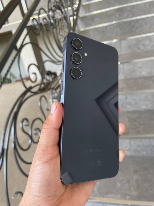 A 55 telifon sotiladii