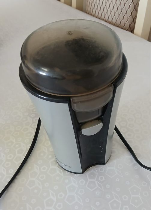 Продаю блендр маленький