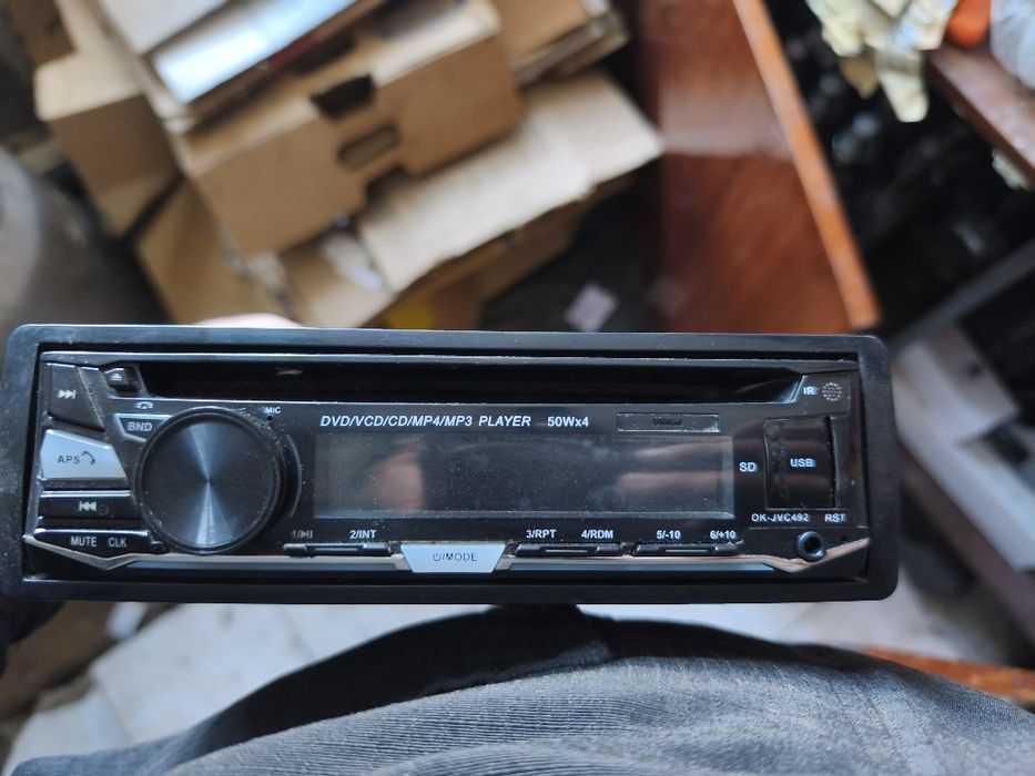 Продаю магнитолу