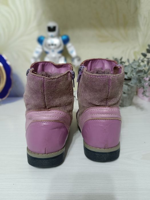 Детские ботинки и сапоги для девочек