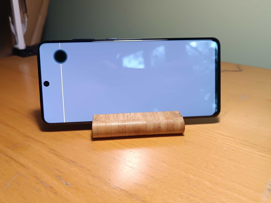 Samsung S20 ultra 12/128 под восстановление или на запчасти