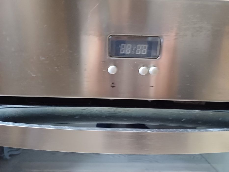 Встраиваемая духовка