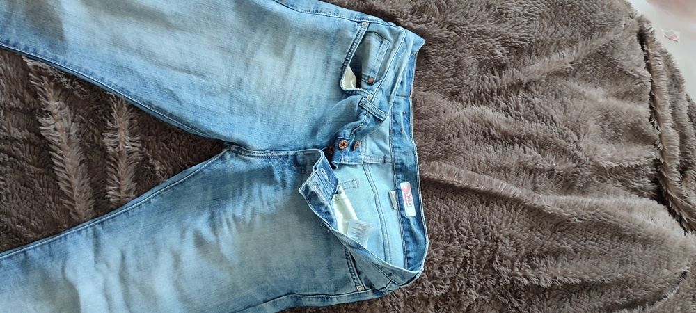 Джинсы  мужские.