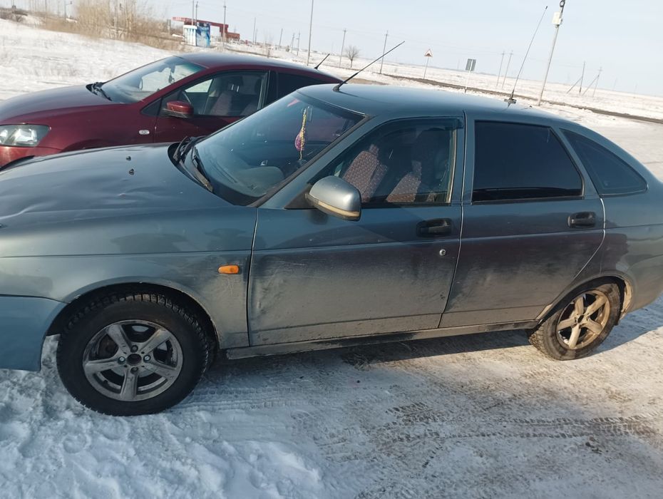 Продам  приора хедчбэк